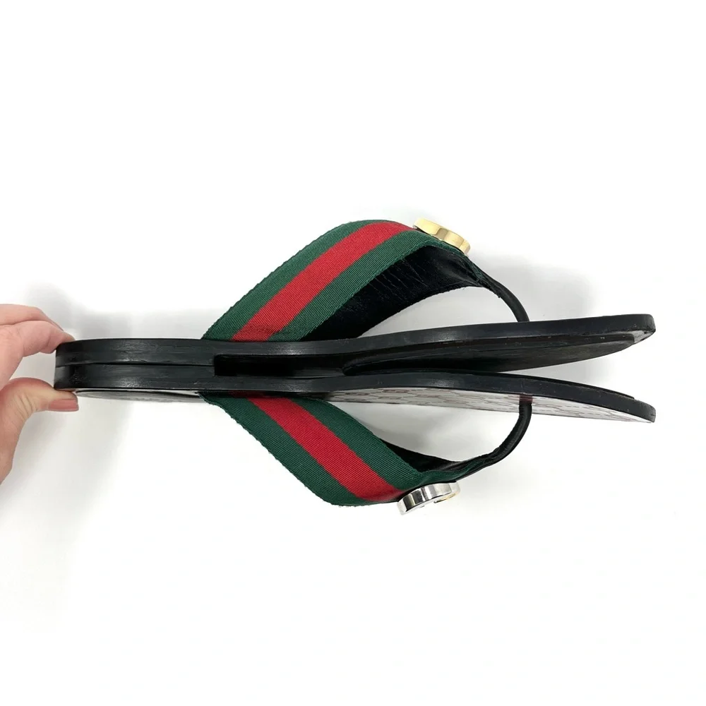 Gucci Kika Interlocking GG Logo Thong Sandals Flip Flops Flat Gold Silver 41 11 - Picture 6 of 10